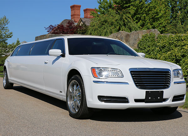 airport transportation: stretch limo
